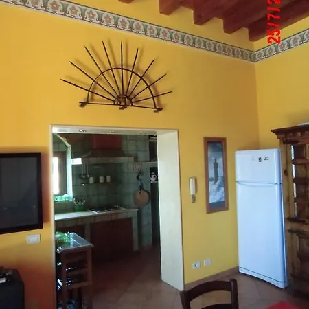 Daire Holiday Home Santa Flavia *